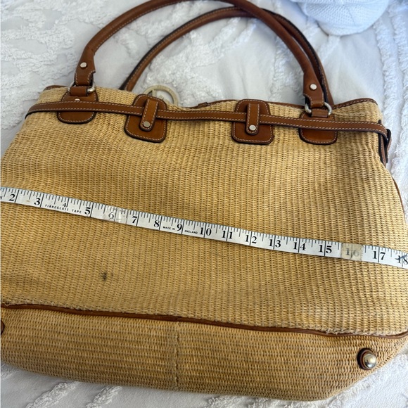 Michael Kors Woven Tan and Brown Shoulder Bag - Picture 9 of 15